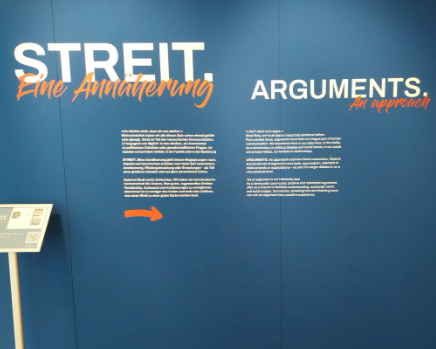 STREIT. Eine Annäherung – Ausstellung im Museum für Kommunikation Frankfurt